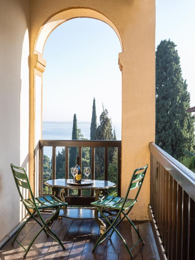 Villa Glicine Gardone Riviera Eksteriør bilde